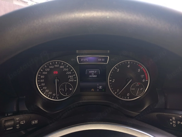 MERCEDES-BENZ A-Class 2015 — imagine 9