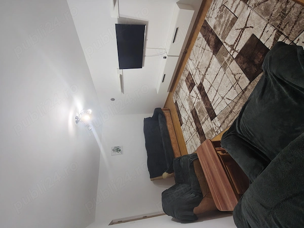 Inchiriez apartament 2 camere decomandat ,et 2 Zona Exercitiu-Lidl — fotografia 3