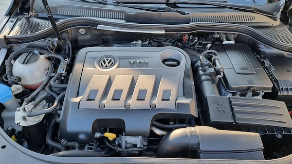 VOLKSWAGEN Passat CC 2014 — imagine 5