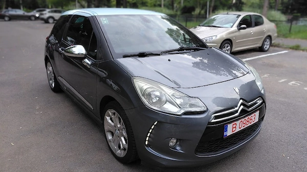 DS AUTOMOBILES DS3 2010 — imagine 3
