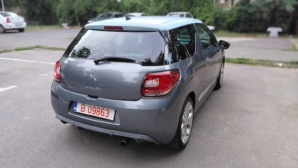DS AUTOMOBILES DS3 2010 — imagine 6