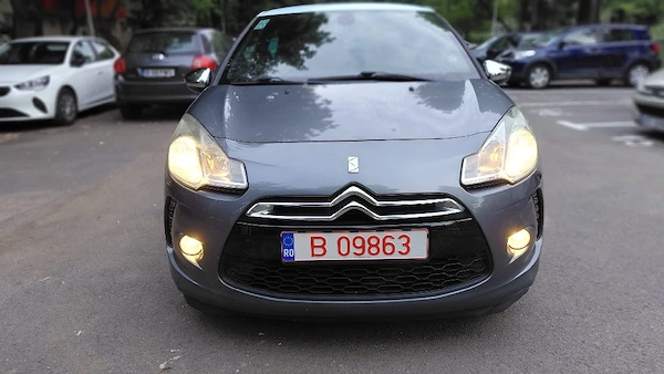DS AUTOMOBILES DS3 2010 — imagine 2