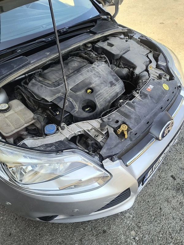 FORD Focus 2012 — imagine 4