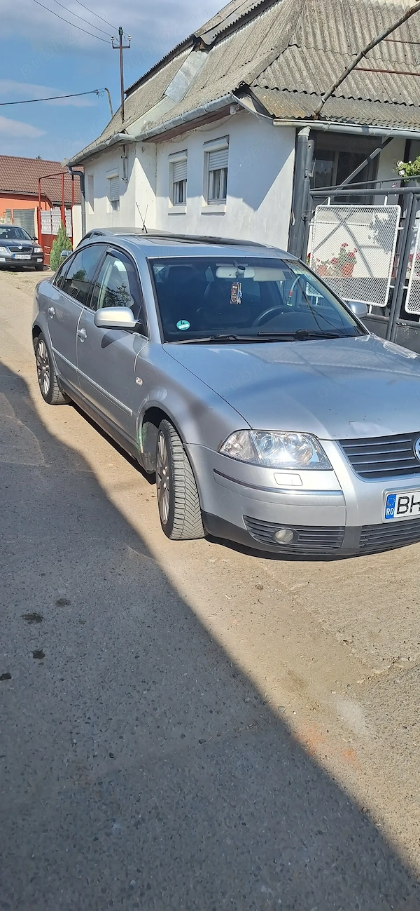 VOLKSWAGEN Passat 2001 — imagine 1