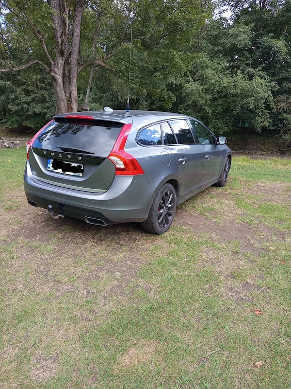 VOLVO V60 2017 — imagine 3