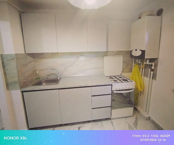 Ap 3 cam D,renovat, modern, 70 mp, parter, Alexandru Cel Bun, zona Biserica Sf Nectarie — fotografia 1