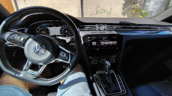 VOLKSWAGEN Arteon
