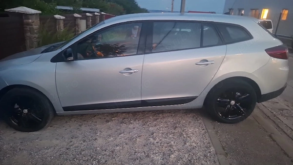 RENAULT Megane 2012 — imagine 4
