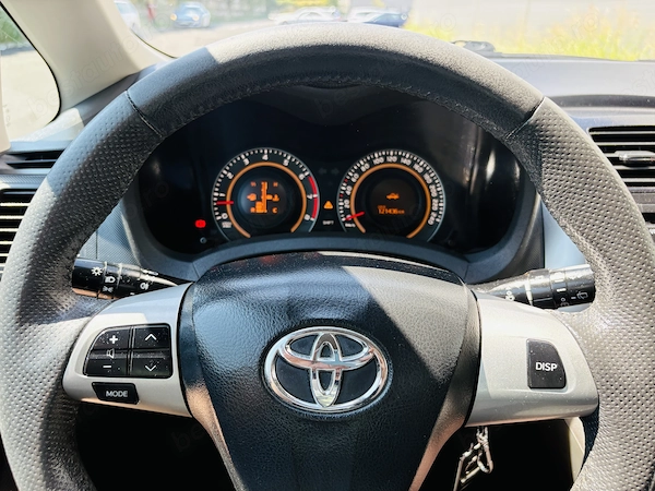 TOYOTA Auris 2012 — imagine 21