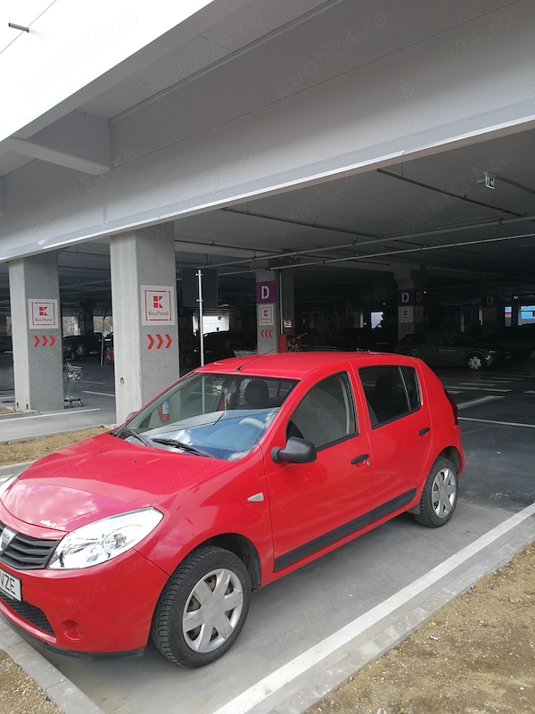 DACIA Sandero
