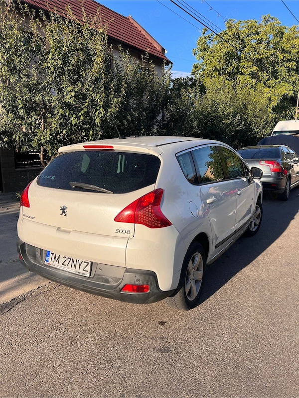 PEUGEOT 3008 2010 — imagine 4