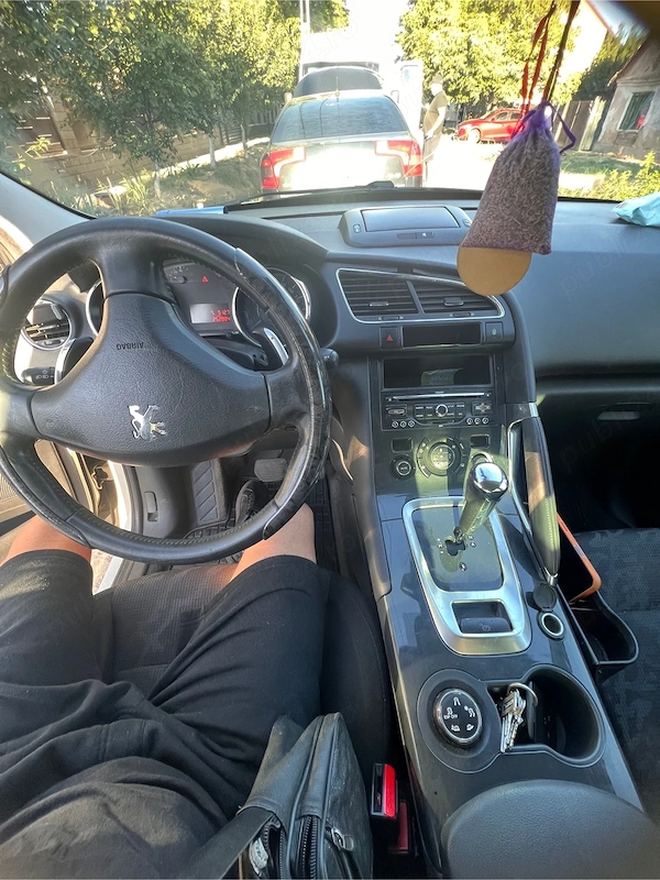 PEUGEOT 3008 2010 — imagine 3