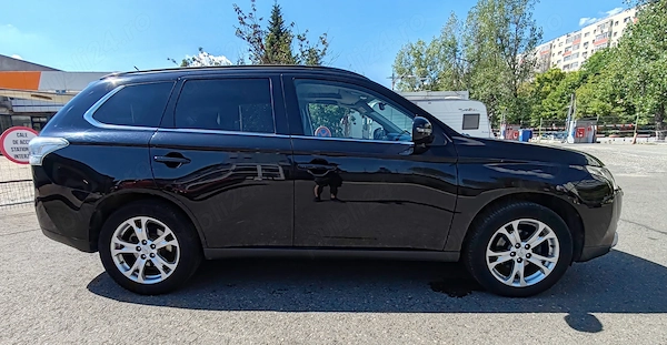 MITSUBISHI Outlander 2013 — imagine 10
