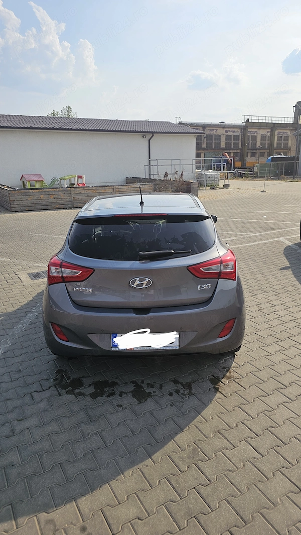 HYUNDAI i30 2016 — imagine 3