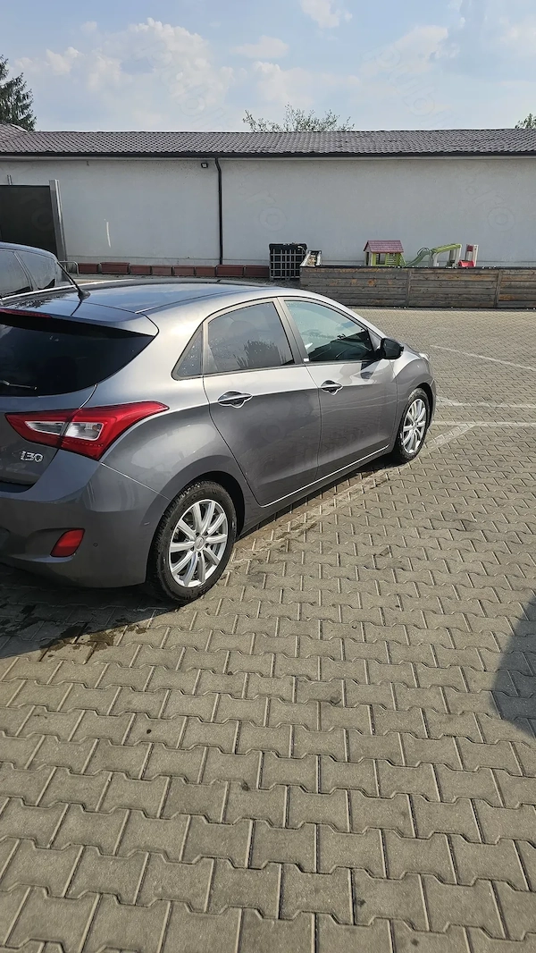 HYUNDAI i30 2016 — imagine 4
