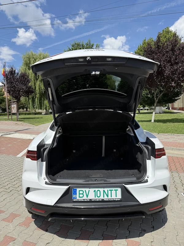 JAGUAR Unknown Model 2019 — imagine 4