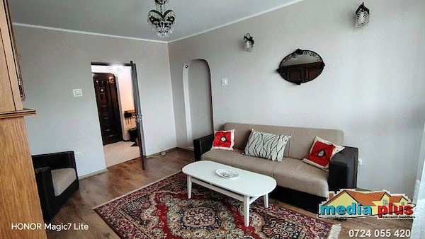Apartament cu 2 camere de închiriat în zona Port lună — fotografia 2