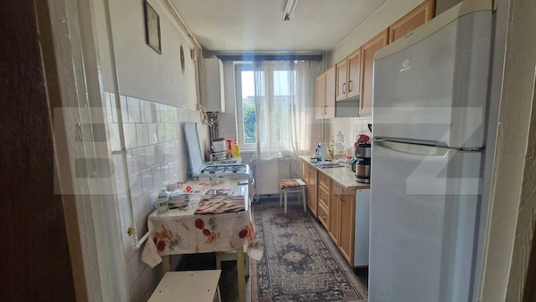 Apartament 2 camere -zona Gemenii etaj 1 -beci — fotografia 3
