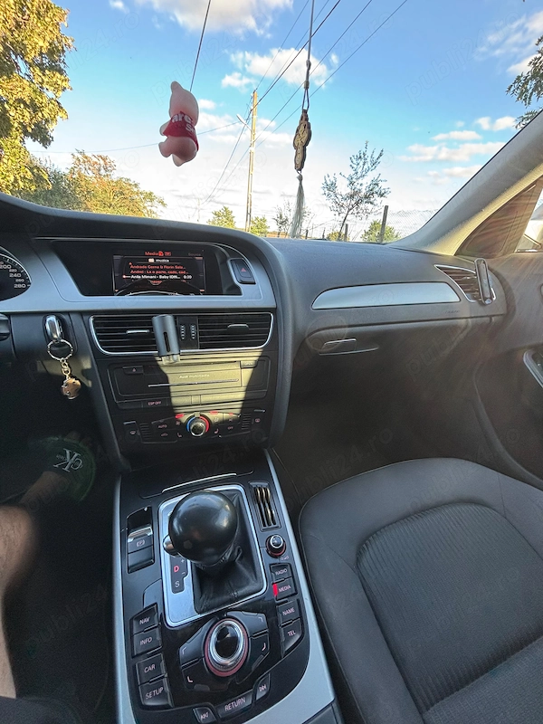 AUDI A4 2010 — imagine 2