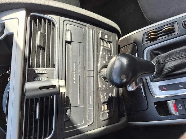 AUDI A4 2010 — imagine 9