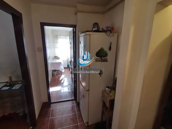 Apartament 3 camere semidecomandat, 1 baie, Darmanesti — fotografia 1