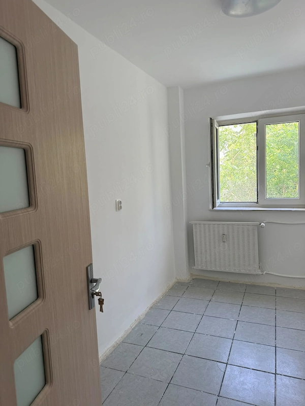 Apartament 2 camere de închiriat în Sector 5 ideal pentru studenți — fotografia 3