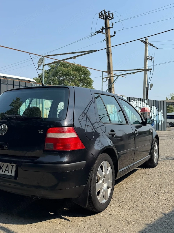 VOLKSWAGEN Golf 2003 — imagine 7