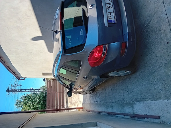 RENAULT Clio 2012 — imagine 2