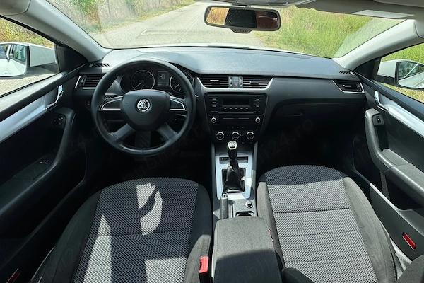 SKODA Octavia 2014 — imagine 8