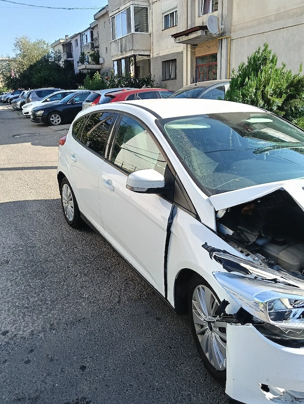 FORD Focus 2016 — imagine 4