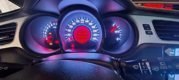 KIA Ceed 2015 — imagine 2
