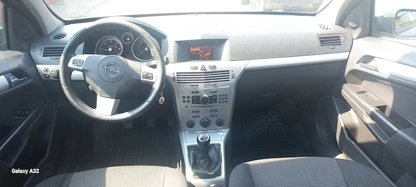 OPEL Astra 2009 — imagine 4