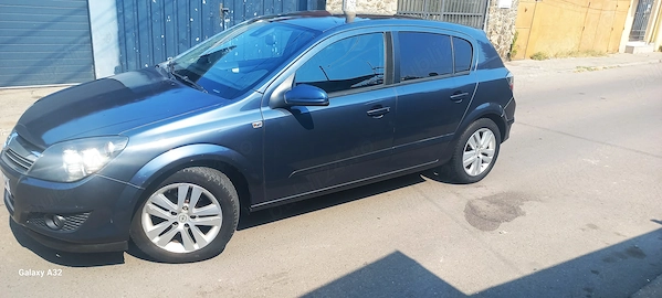OPEL Astra 2009 — imagine 2