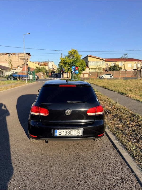 VOLKSWAGEN Golf 2012 — imagine 10