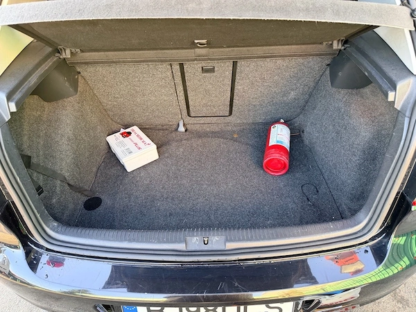 VOLKSWAGEN Golf 2012 — imagine 6