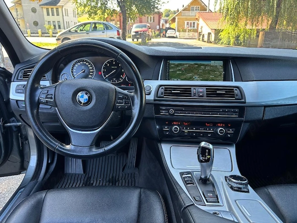 BMW 5 Series 2015 — imagine 5