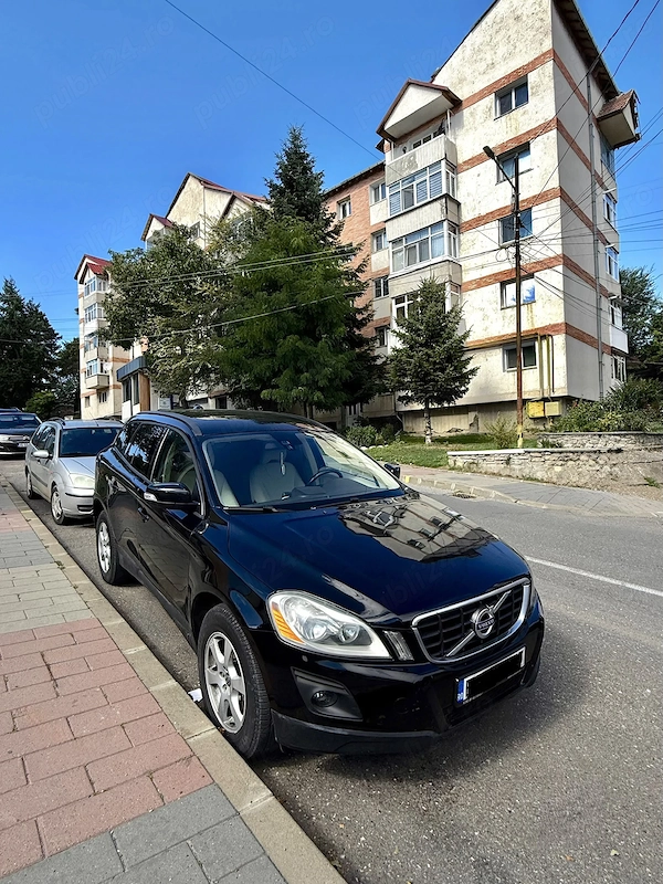 VOLVO XC60 2010 — imagine 4