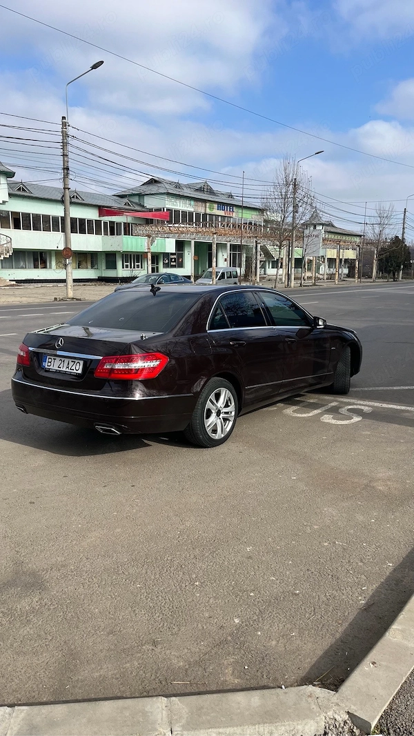 MERCEDES-BENZ E-Class 2011 — imagine 7