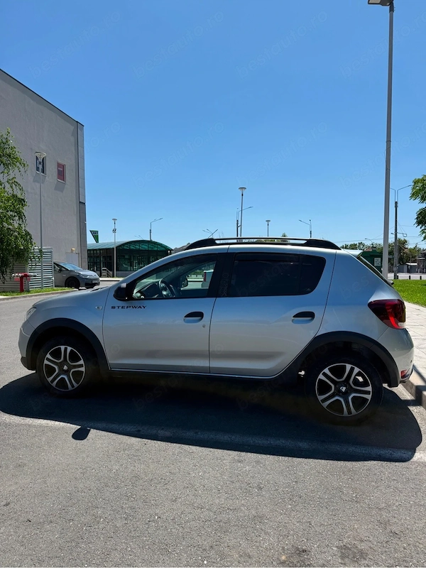 DACIA Sandero Stepway 2021 — imagine 4