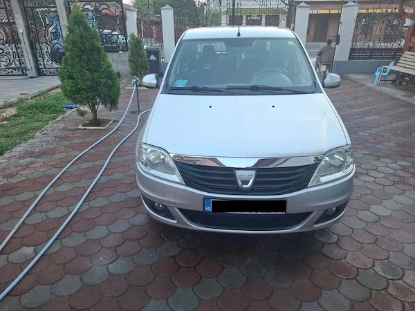 DACIA Logan