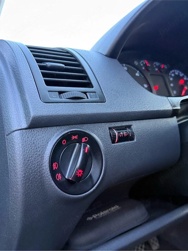 VOLKSWAGEN Polo 2007 — imagine 7