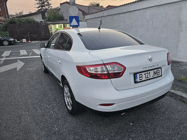 RENAULT Fluence 2015 — imagine 2