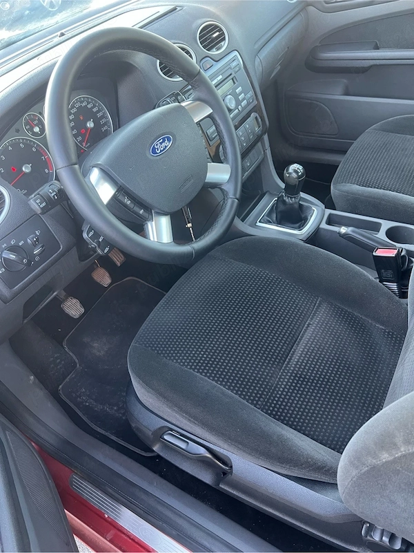 FORD Focus 2006 — imagine 5