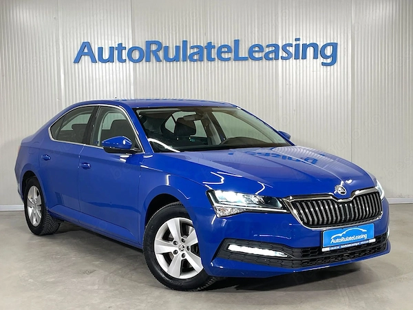 SKODA Superb 2023 — imagine 2