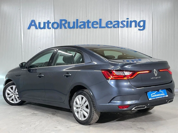 RENAULT Megane 2021 — imagine 4