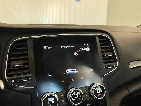 RENAULT Megane 2021 — imagine 14