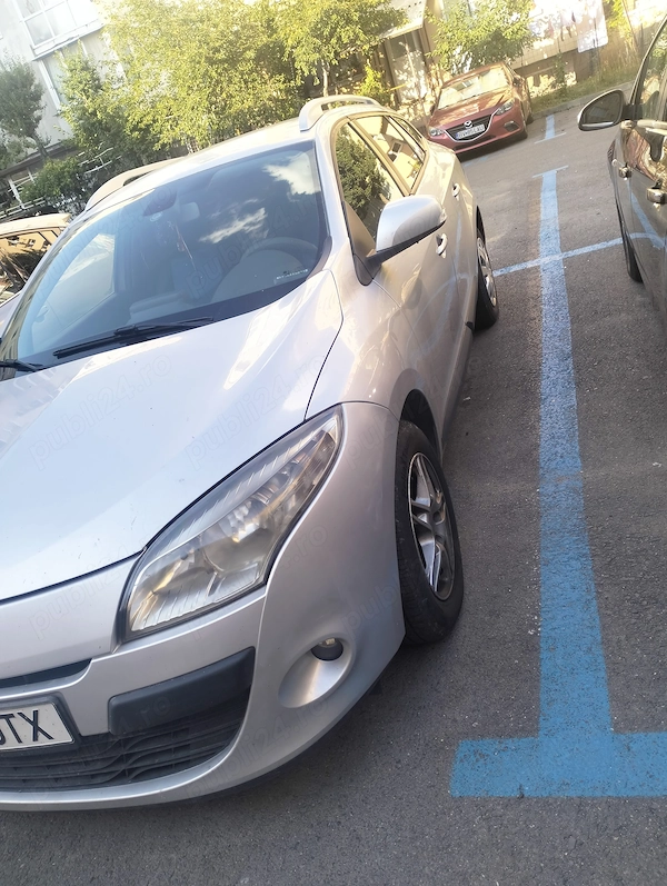 RENAULT Megane 2011 — imagine 3