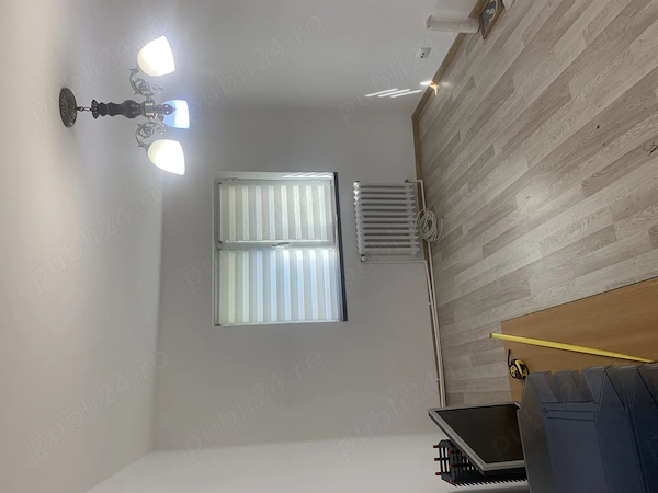 Apartament 3 camere, zona Sfantul Lazar (Prof. A. Sesan) — fotografia 3