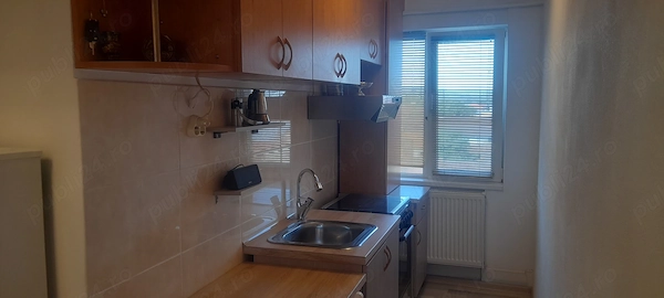 Cauti un apartament frumos, in zona centrala a mun. Caransebes, la pr t rezonabil si gata de mutare — fotografia 1