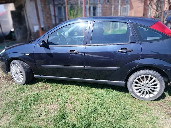 FORD Focus 2002 — imagine 2